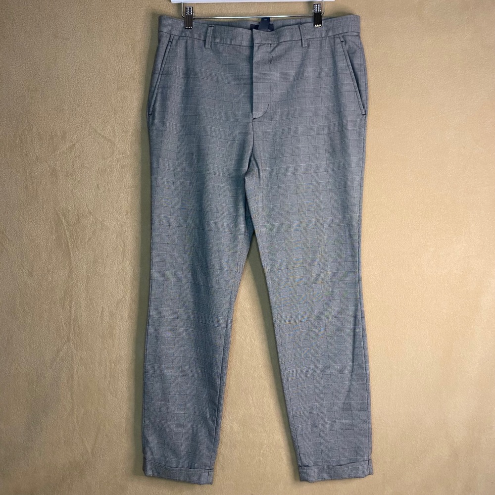 H&M Skinny Fit Plaid Dress Pants Women US 34 Grey Blackβ Skinny Leg Trouser EUC